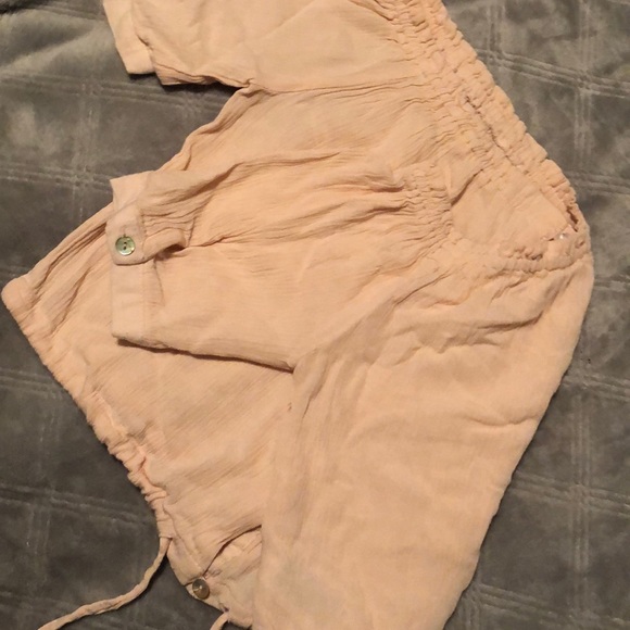 Off shoulder crop top - Picture 3 of 5